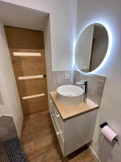 Studio 1 Neuf A 100 M Des Plages Et De La Gare Saint-Raphael  Luaran gambar
