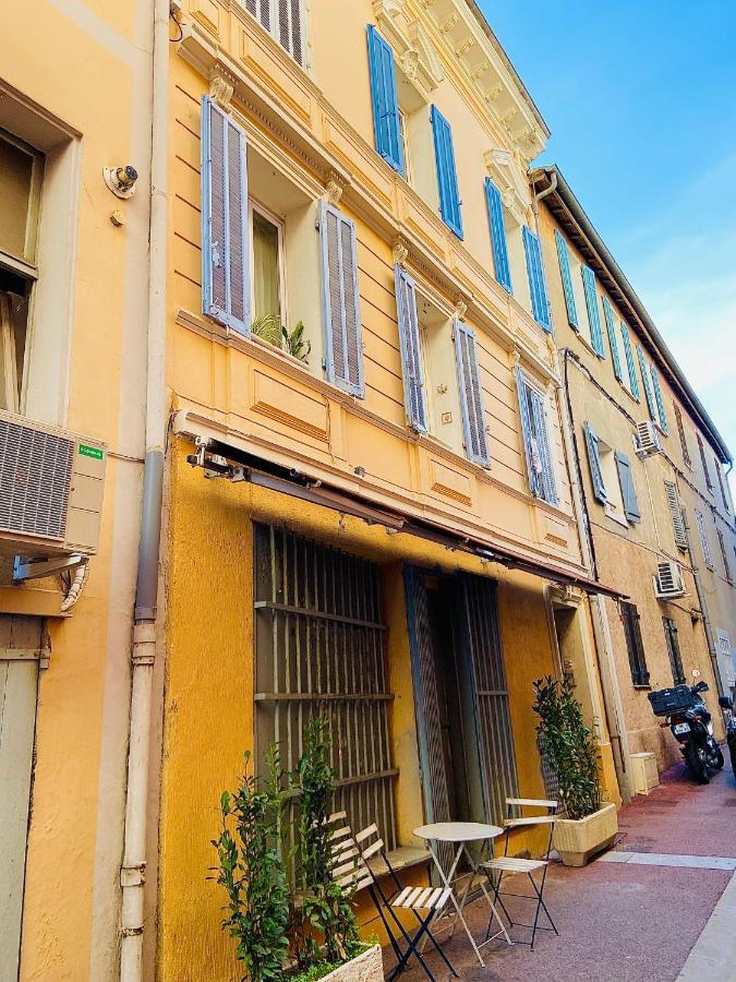 Studio 1 Neuf A 100 M Des Plages Et De La Gare Saint-Raphael  Luaran gambar