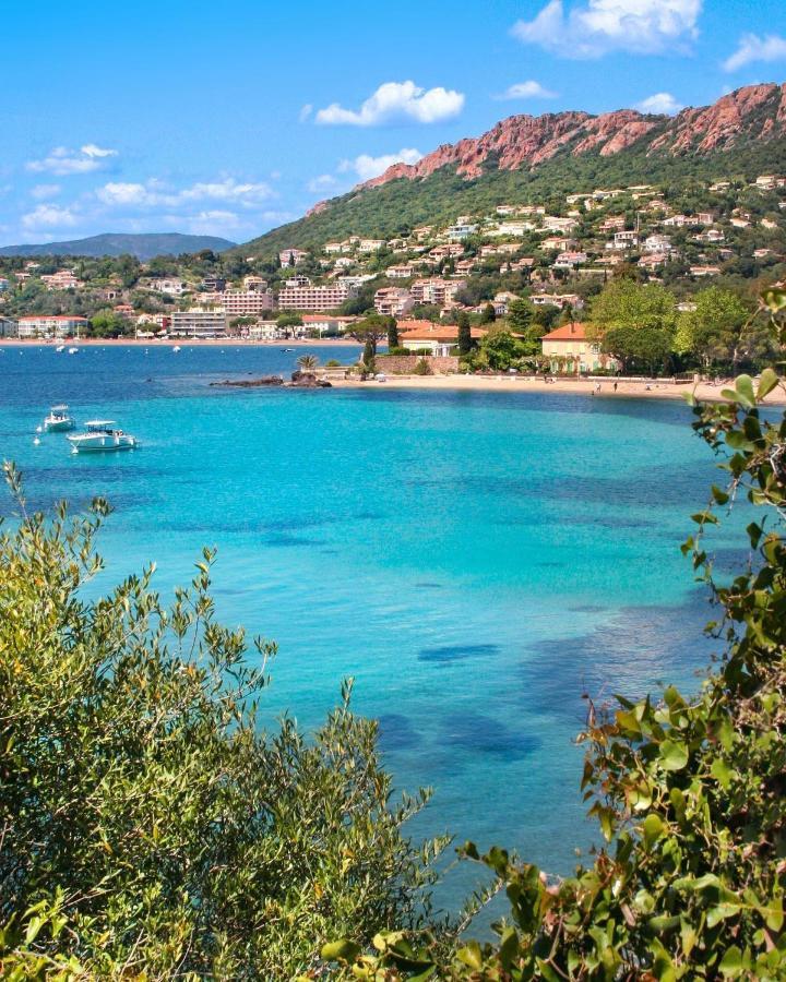 Studio 1 Neuf A 100 M Des Plages Et De La Gare Saint-Raphael  Luaran gambar